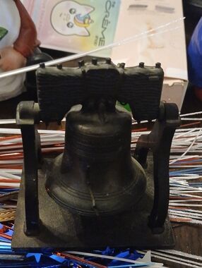 Vintage Penncraft Cast Iron Philadelphia Liberty Bell   3 3/4" High